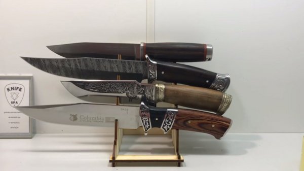 Большие фиксы в ножевой мастерской Knife SPA