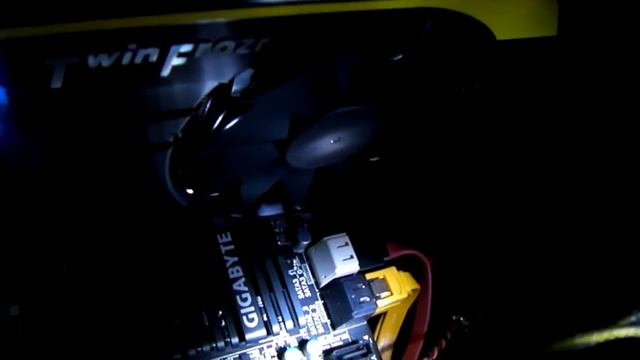 Брак на MSI R7970 Lightning смотреть онлайн