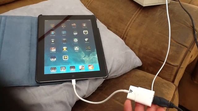 Using Apple 30-pin To Lightning Adapter