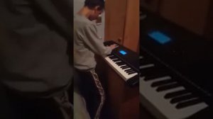 Broken Аngel на синтезаторе denn dek612