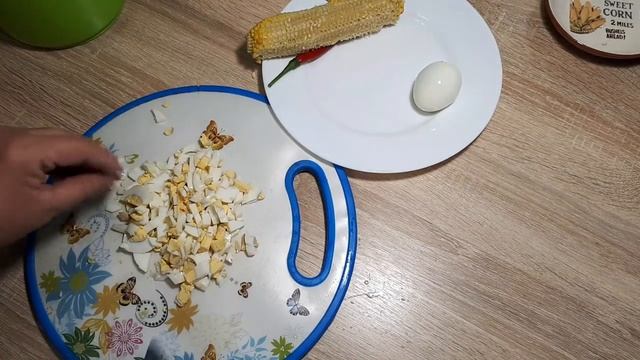 простой. но вкусный салат* подручный* смотреть онлайн