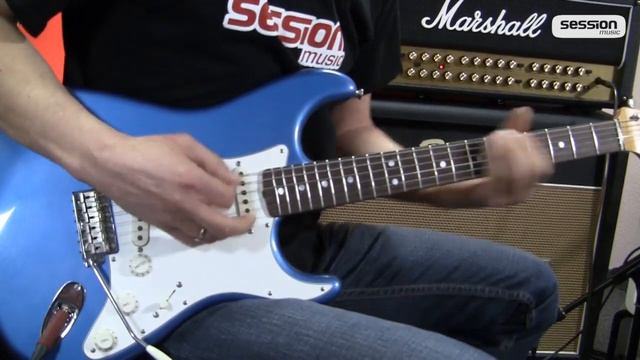 FENDER Custom Shop Limited Closet Classic 1965 Stratocaster RW LPB смотреть онлайн