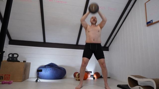 19.01.2023. Присед на одной ноге. "Креветка" смотреть онлайн