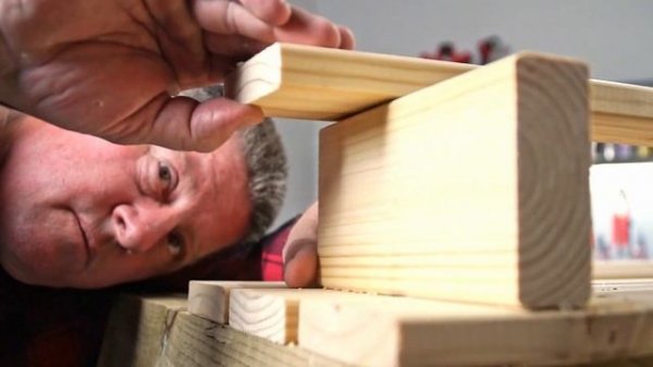 Ozito DIY Folding Sandpit - DIY Projects