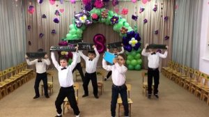 Танец программистов детский сад "Родничок" с.Ботлих