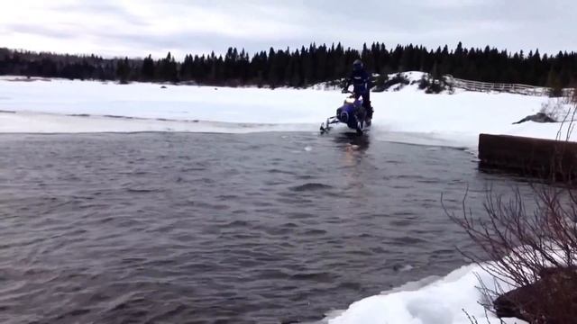 Phazer 500 water skipping смотреть онлайн