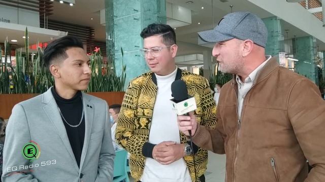 ENTREVISTA CON LUIS SEGURA SEO DE IZEVEN COLOMBIA USA смотреть онлайн