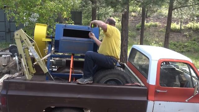 The rotary tumbler for removing forge scale смотреть онлайн