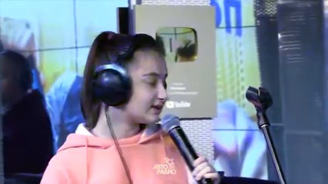 Agunda "Луна не знает пути" смотреть онлайн