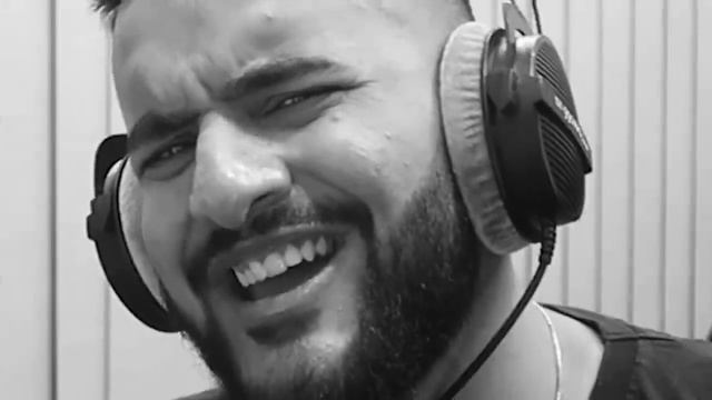 PRANKING your favourite YOUTUBERS & STREAMERS !! FT.@CarryMinati смотреть онлайн