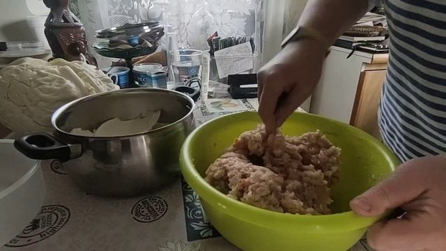 Готовлю вкусненькие голубцы, маленький секрет в заливке. ??? смотреть онлайн