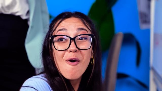 Rich vs Poor at School! Amazing TikTok GADGETS for STUDENTS by La La Life Games смотреть онлайн