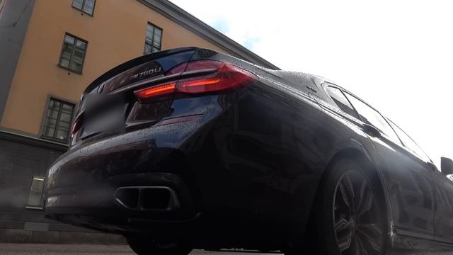 [4k] BMW M760Li V12 BiTurbo Cold Startup SOUND!