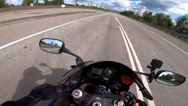 Прохват по трассе на СПОРТБАЙКЕ|ВИЛЛИ-3 Езда на заднем колесе смотреть онлайн