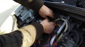 Замена топливного фильтра на Renault Kangoo II.