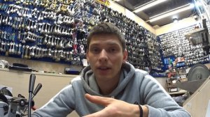 КАК ПРОСЛУШАТЬ ЛЮБОГО ЧЕЛОВЕКА МОБИЛЬНЫМ ТЕЛЕФОНОМ АБСОЛЮТНО БЕСПЛАТНО!!!