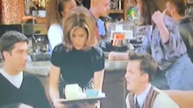 Friends Rachel Terrible Waitress смотреть онлайн