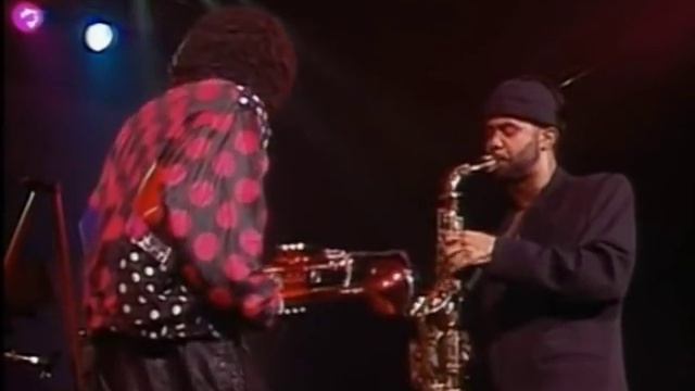 Miles Davis - Human Nature (2 of 2) смотреть онлайн