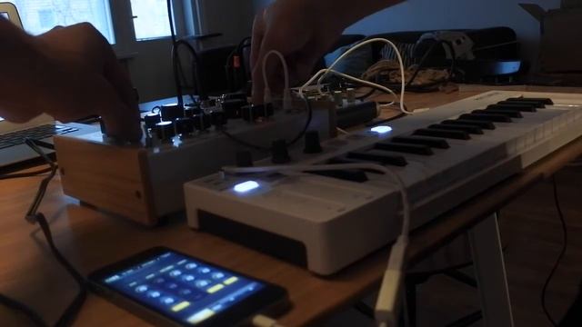 Arturia Keystep & Dreadbox Hades jam смотреть онлайн