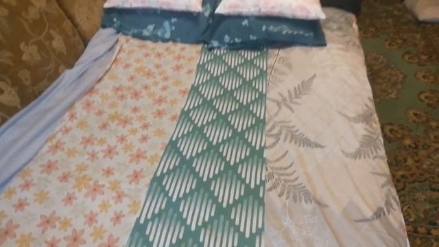 одеяло из лоскутов Магнатекс. подушки в комплекте. смотреть онлайн
