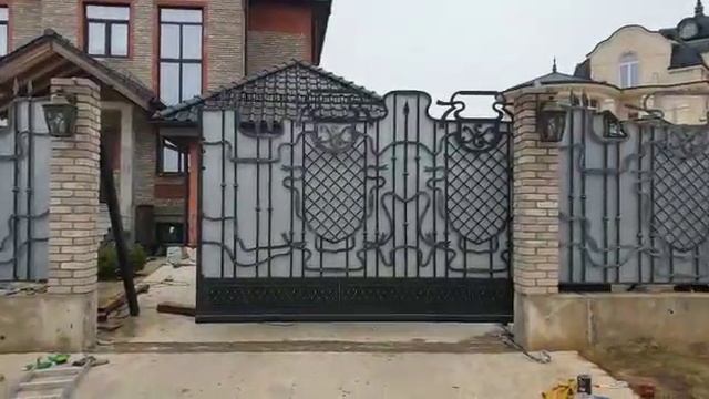 Откатные ворота с ковкой смотреть онлайн