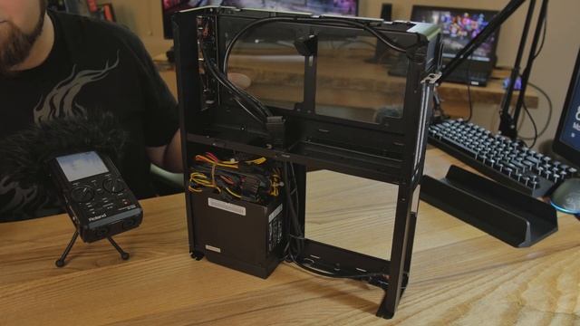 Fractal Node 202 ITX Case Overview смотреть онлайн