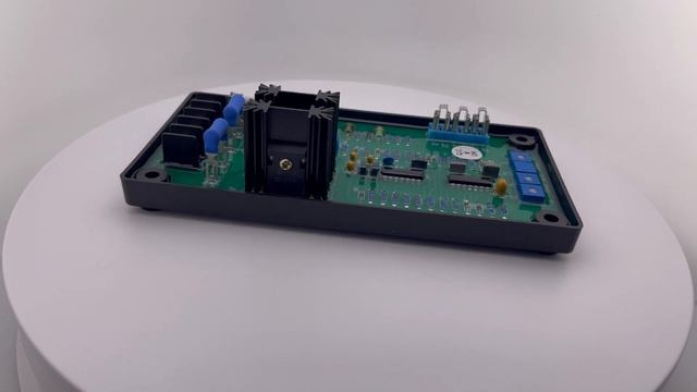 Регулятор напряжения GAVR-15C смотреть онлайн