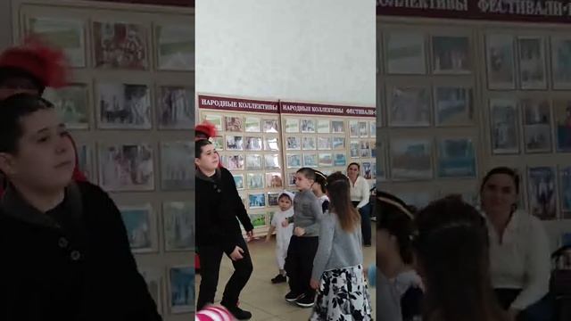 Двигайся, замри смотреть онлайн