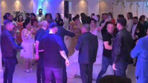 Narcis 🔴 Familia mea sta sus 👉Manele live 2024