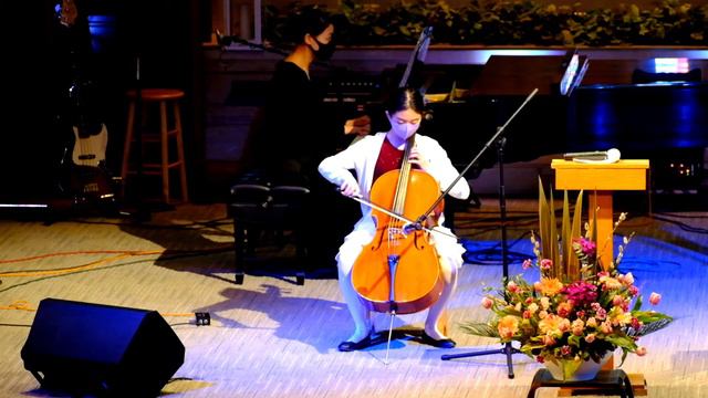 Bourrée, Op.24 by William Henry Squire | Lavie Cello Live | Yellow Piano смотреть онлайн