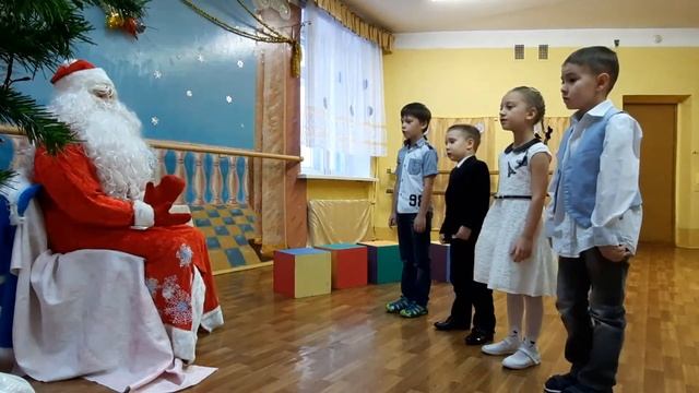 Новогодний праздник в Светлячок 2020