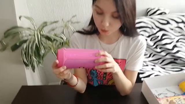 Cюрприз бокс от MIXXBOX смотреть онлайн