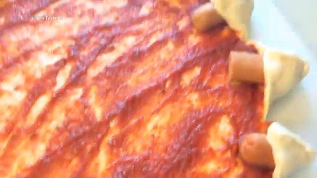 sausages stuffed crust pizza смотреть онлайн