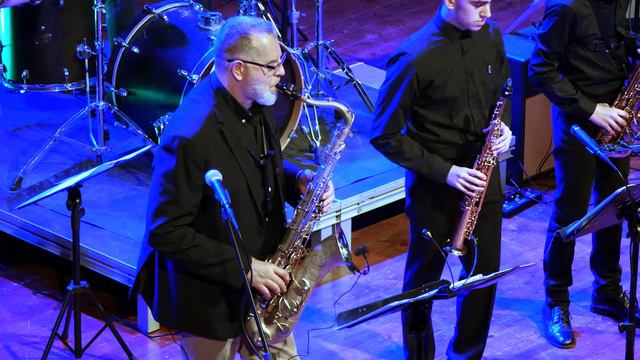 Chameleon (Herbie Hancock) - JAT Jazz Quartet & Comando Saxbone смотреть онлайн