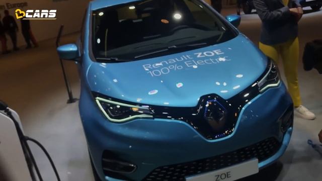 Renault Cars At Auto Expo 2020: Triber AMT (Auto), Triber Dual Tone, Kwid Electric & Accessories смотреть онлайн