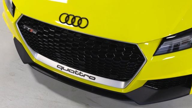 2018 Audi TT RS 2.5T quattro Show case смотреть онлайн