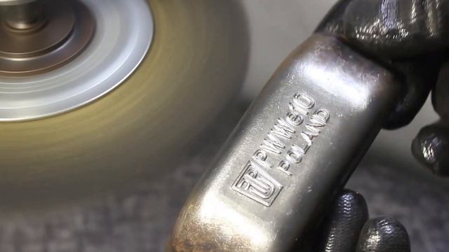 Спасённые от переплавки, Ручная двухскоростная дрель польского производства с закрытым редуктором. смотреть онлайн