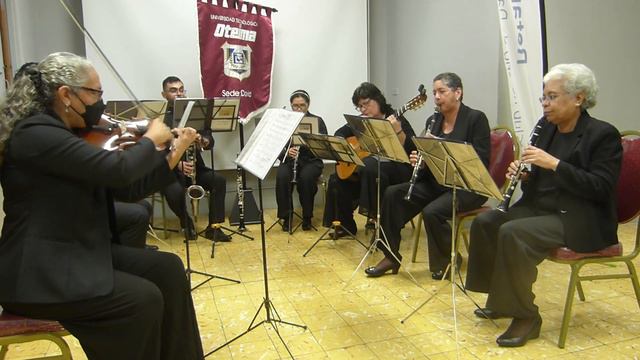 Panameño Panameño de Eduardo Charpentier de C. Bolero Historia de un Amor de Carlos Eleta Almarán смотреть онлайн