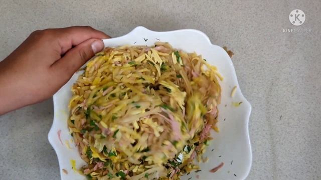 Драники с Сыром и Колбасой.! Вкуснее чем картофель фри.!? смотреть онлайн