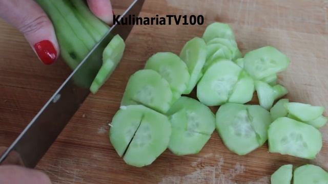 Салат из Молодой Капусты с Огурцом. Рецепт Салата из Молодой Капусты с Огурцами. Обалденный Рецепт. смотреть онлайн