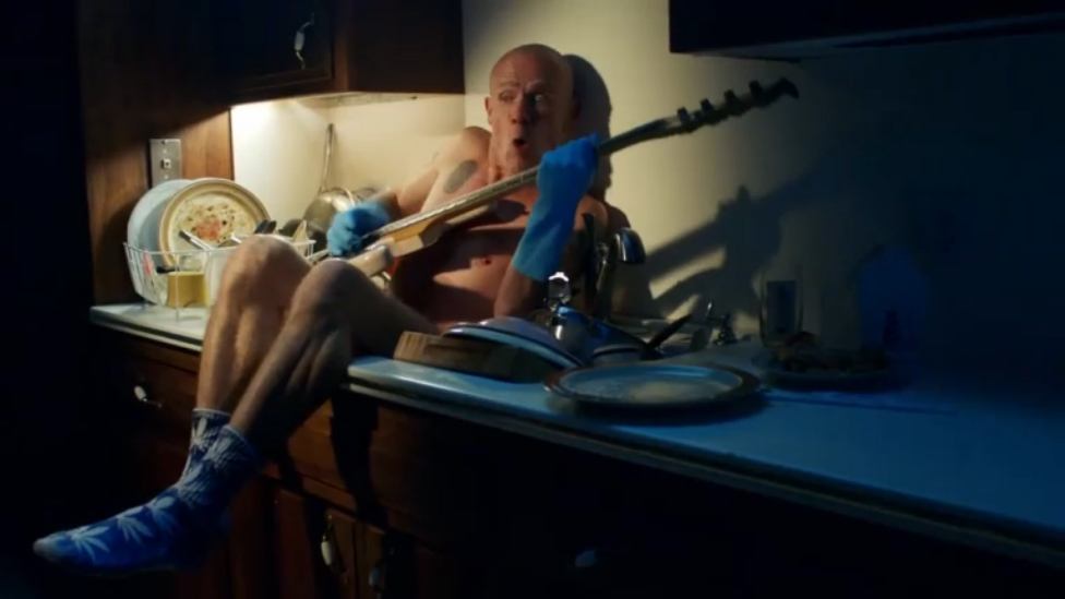 Red Hot Chili Peppers - Dark Necessities смотреть онлайн