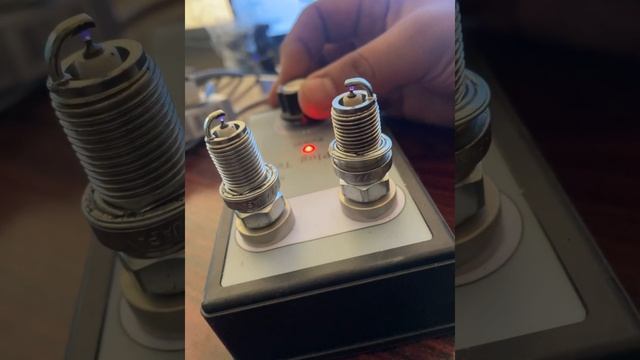 Spark Plug tester | Testing | Fake and orignal plugs смотреть онлайн