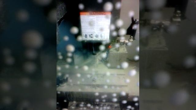 Работа станка с ЧПУ фирмы Haas смотреть онлайн