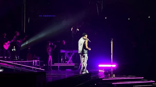 ROMEO SANTOS MI COROZONCITO LIVE FROM BARCLAY CENTER BROOKLYN 2023 смотреть онлайн