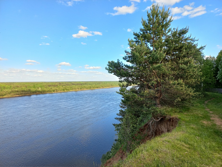 Соколья Гора и река Вятка