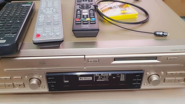 MD Sony JA30ES Full Box 8 Triệu; Sony D2 Cực đẹp. Maranzt 6200 Kèm Khiển 4 Triệu (0907406222).
