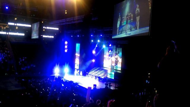 150808 KCON 15 NY [FANCAM] AOA (YUNA, HYEJEONG, CHOA) - EMPIRE STATE OF MIND смотреть онлайн