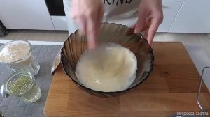 Самый вкусный заливной пирог? ,с рисом,яйцом и зелёным луком .