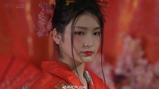 SUZU Honjo | girl with many professions смотреть онлайн
