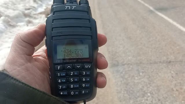 Тест дальности связи раций Baofeng UV-9R PLUS и TYT TH-UV8000D смотреть онлайн